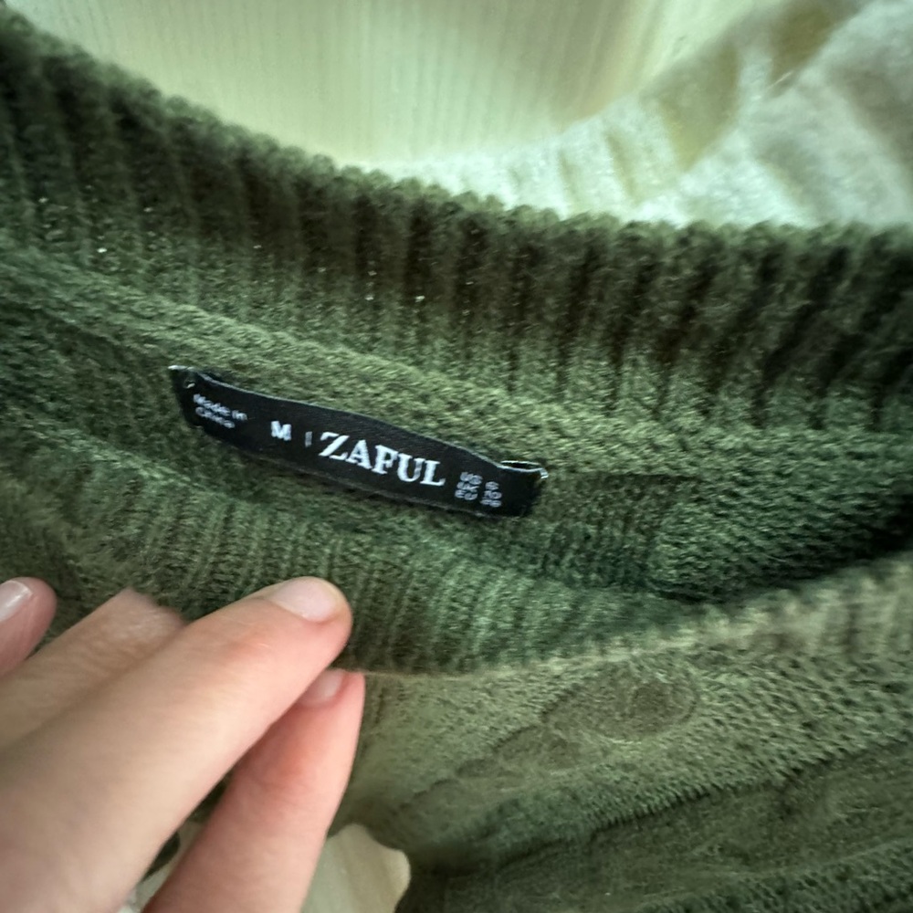Sweater - Picture 2 of 2